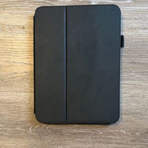 Sleek Black IPad Folio Case with Stylus Loop